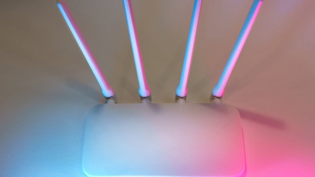 Smart home ve vlastní VLAN: jak oddělit IoT od počítače a zastavit telemetrii