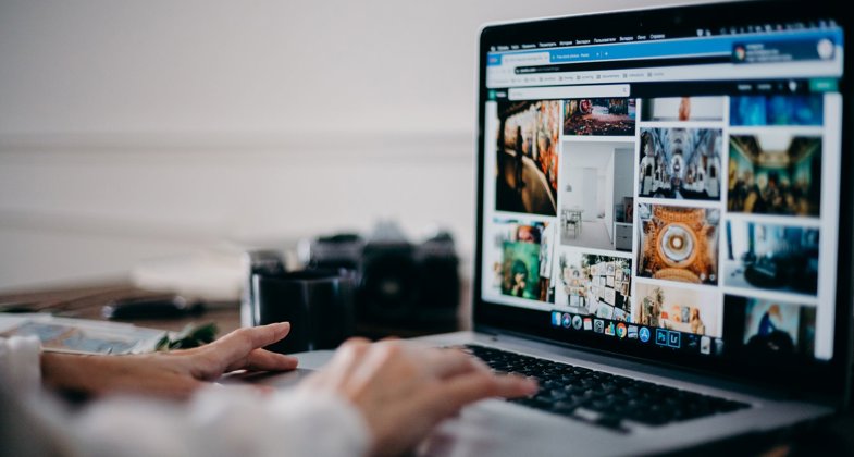 Jak ověřit AI fotku, video nebo text: metadata, vodoznaky a reverzní hledání