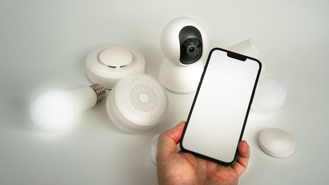 Chytrá domácnost podle telefonu: Apple Home, Google Home, SmartThings a Alexa