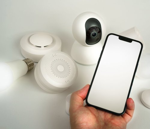 Chytrá domácnost podle telefonu: Apple Home, Google Home, SmartThings a Alexa