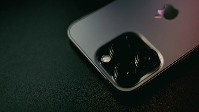 Jak vybrat smartphone na focení: rozhoduje velikost senzoru a software, ne megapixely