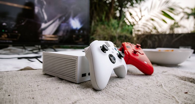 Jak vybrat televizi pro PS5 a Xbox Series X: 5 parametrů, které rozhodují o 120 Hz a VRR