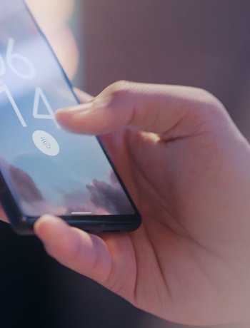 Passkeys v praxi: jak nastavit přihlašování bez hesla na telefonu, PC i v prohlížeči