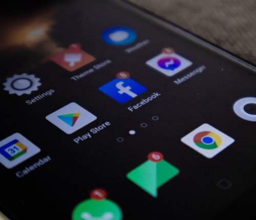 Srovnání bloatwaru: Samsung vs Xiaomi vs Google. Kde ho je nejméně a jak se ho zbavit