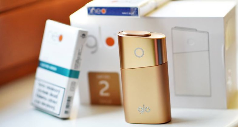 Co je GLO, jak funguje bezkouřová elektronická cigareta s tabákovými náplněmi NEO stick