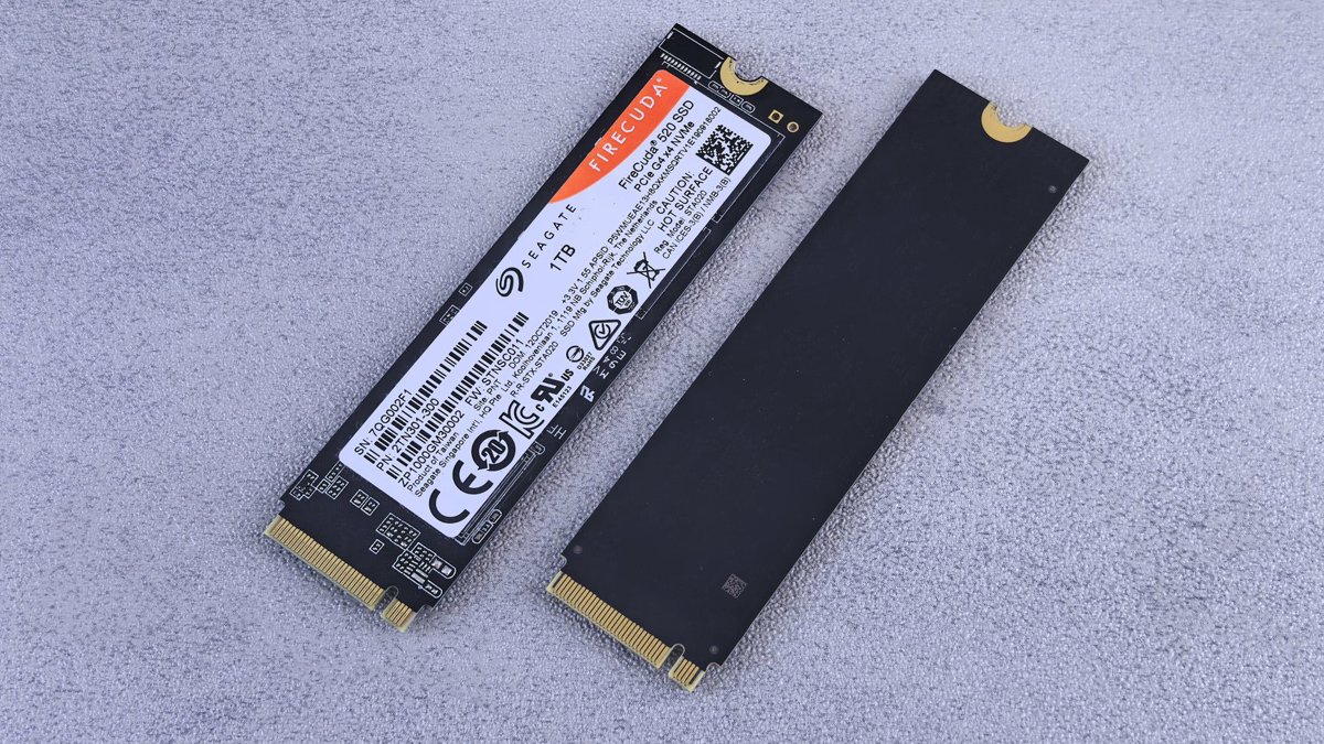 SSD pro lokální AI: DRAM cache, TBW a PCIe 5.0 rozhodují víc než kapacita