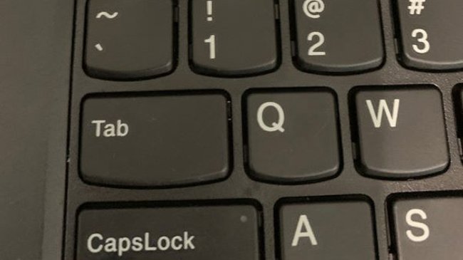 Jak na počítači napsat zavináč @ rychlou klávesovou zkratkou