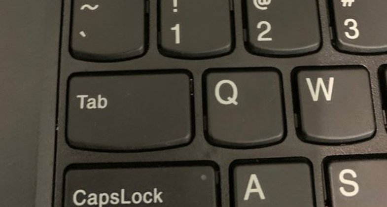 Jak na počítači napsat zavináč @ rychlou klávesovou zkratkou
