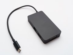 USB-C dok pro 4K, 100 W a ethernet: tři parametry, které rozhodují