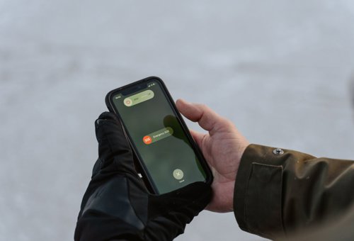 Satelitní SOS v praxi: jak funguje a které telefony ho v Česku zvládnou