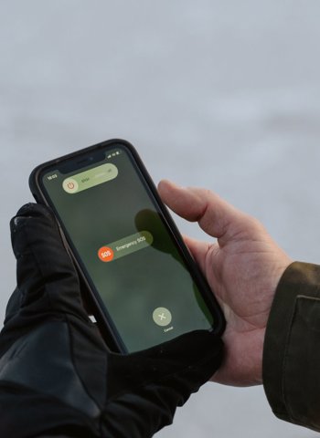 Satelitní SOS v praxi: jak funguje a které telefony ho v Česku zvládnou