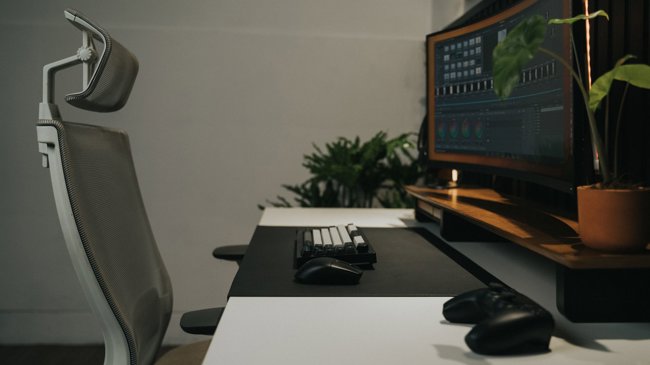 Jak vybrat monitor pro práci i hry: 5 parametrů, které rozhodují