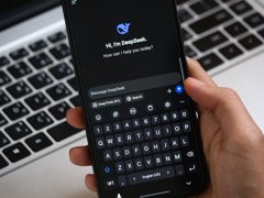 Lokální AI v telefonu: 1B model zvládne každý, 7B jen špičky s 16 GB RAM